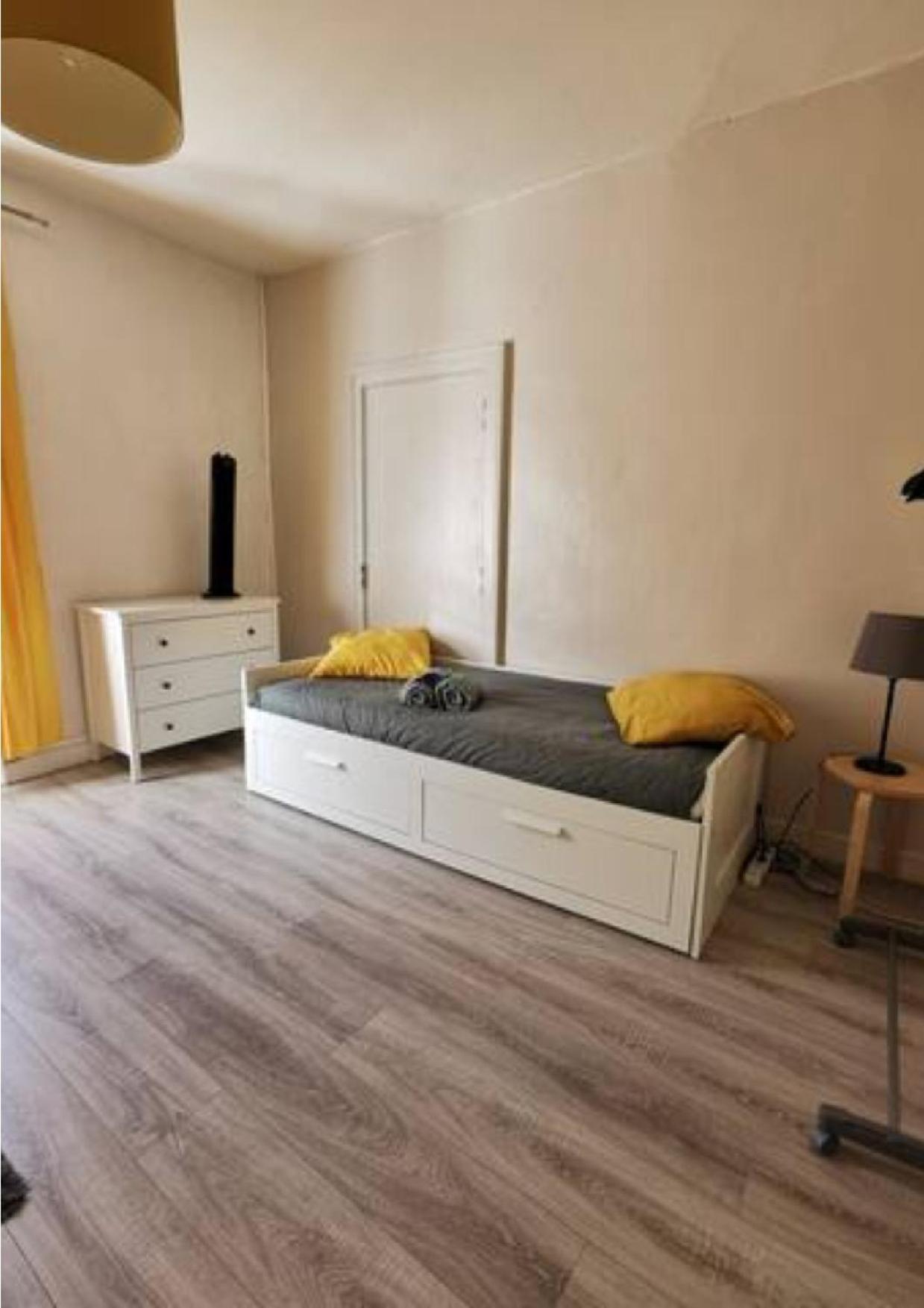 Bienvenu Chez Zazou Lägenhet Limoges Exteriör bild