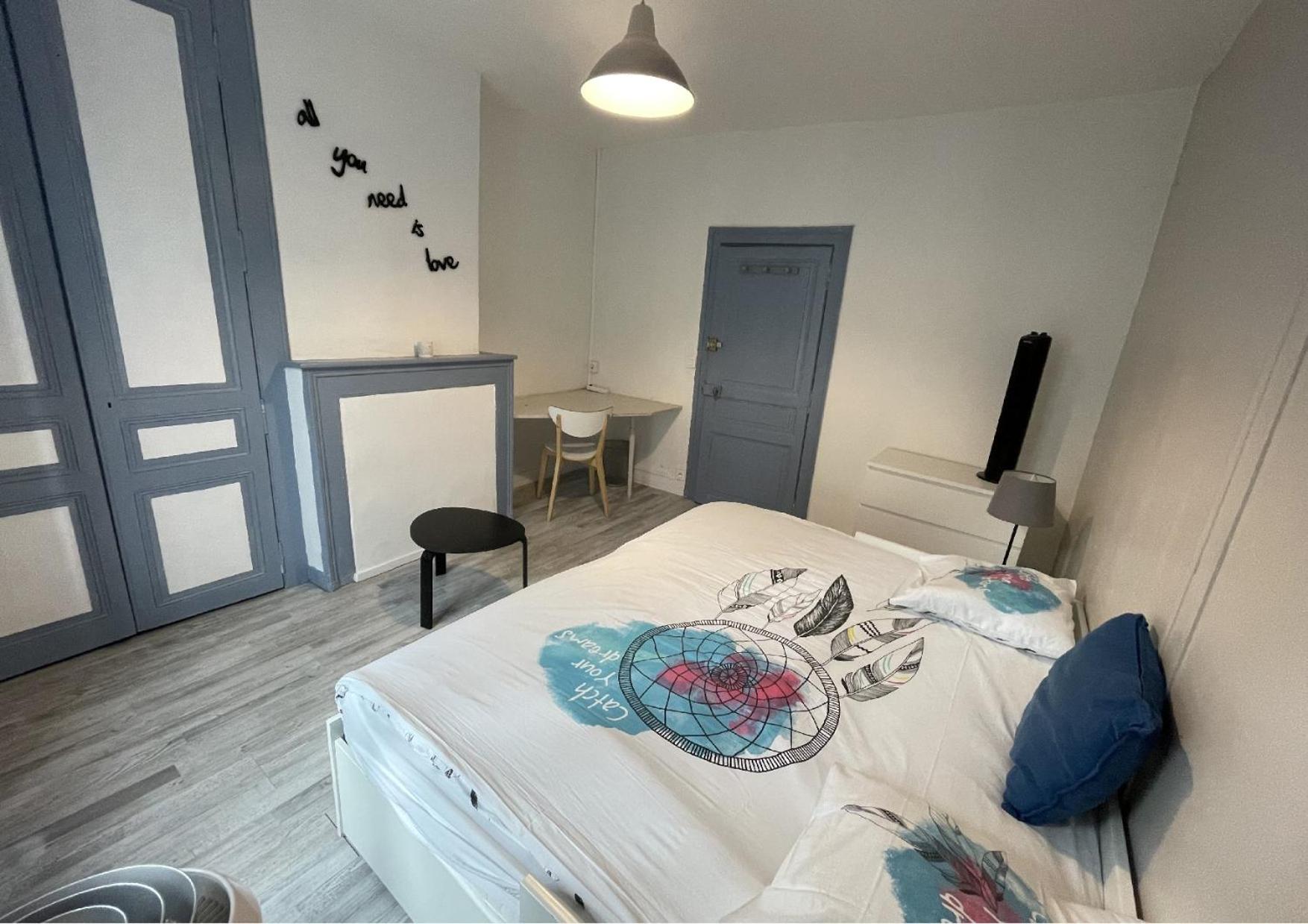 Bienvenu Chez Zazou Lägenhet Limoges Exteriör bild