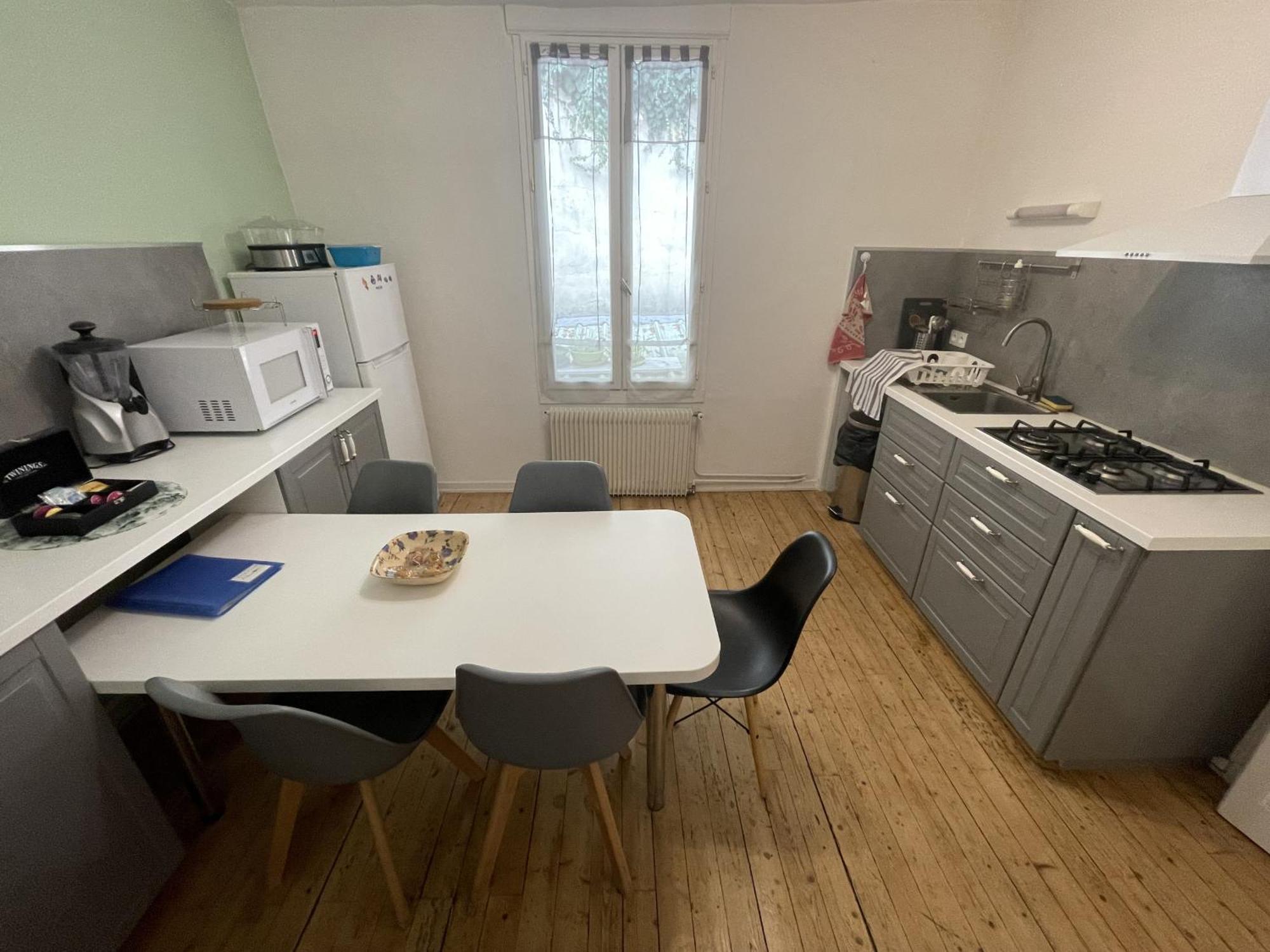 Bienvenu Chez Zazou Lägenhet Limoges Exteriör bild
